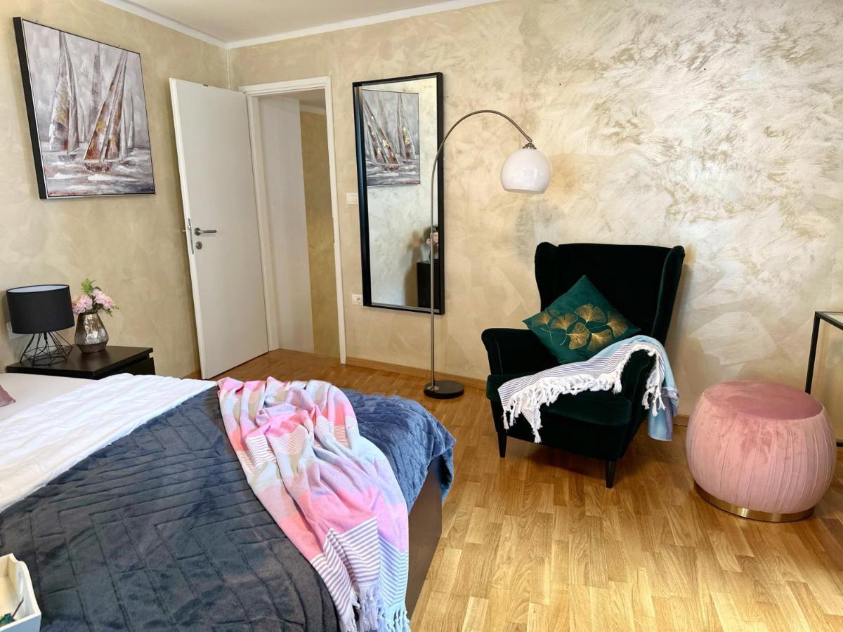 Romeo Apartments Rovigno Buitenkant foto