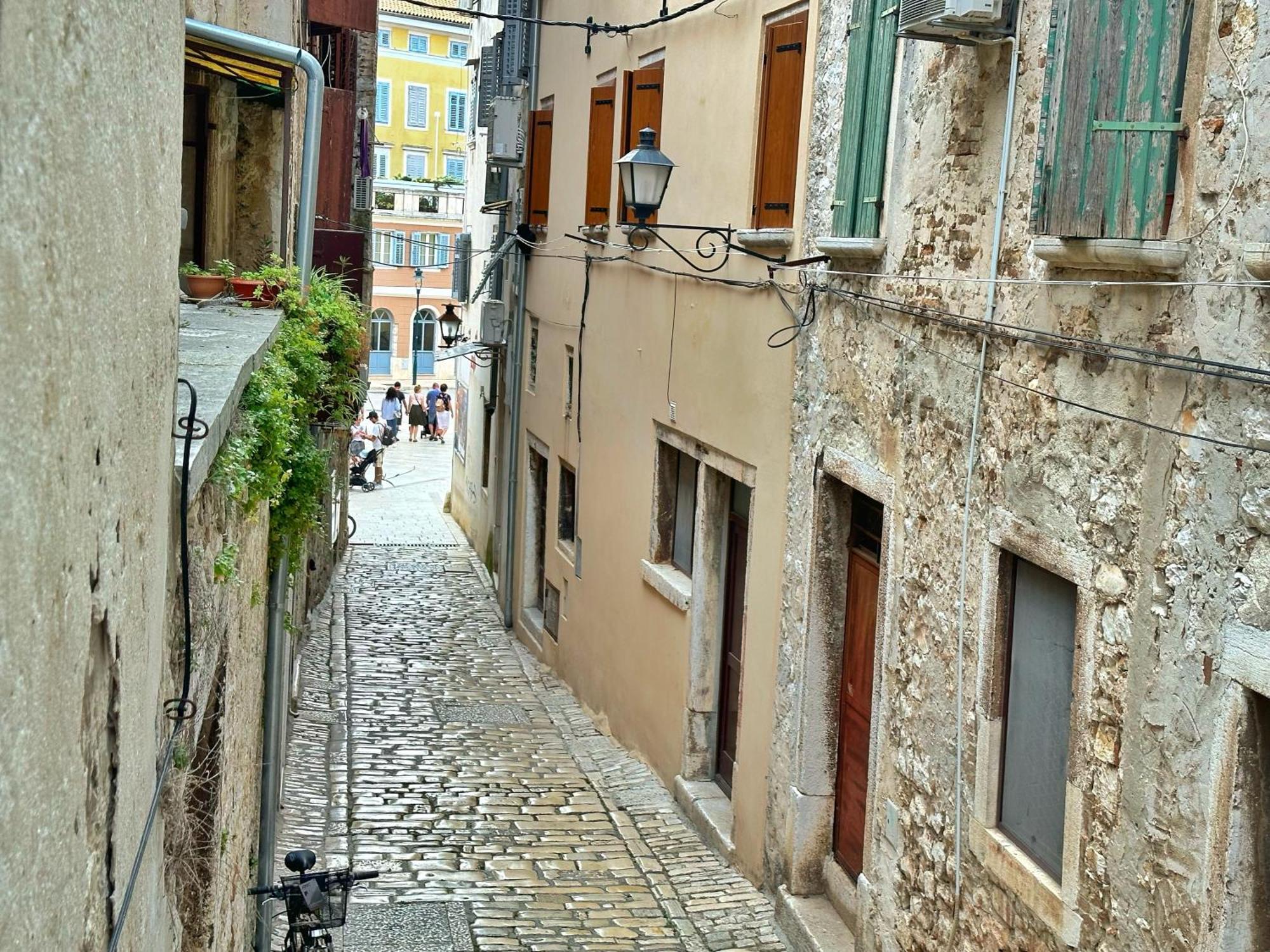 Romeo Apartments Rovigno Buitenkant foto