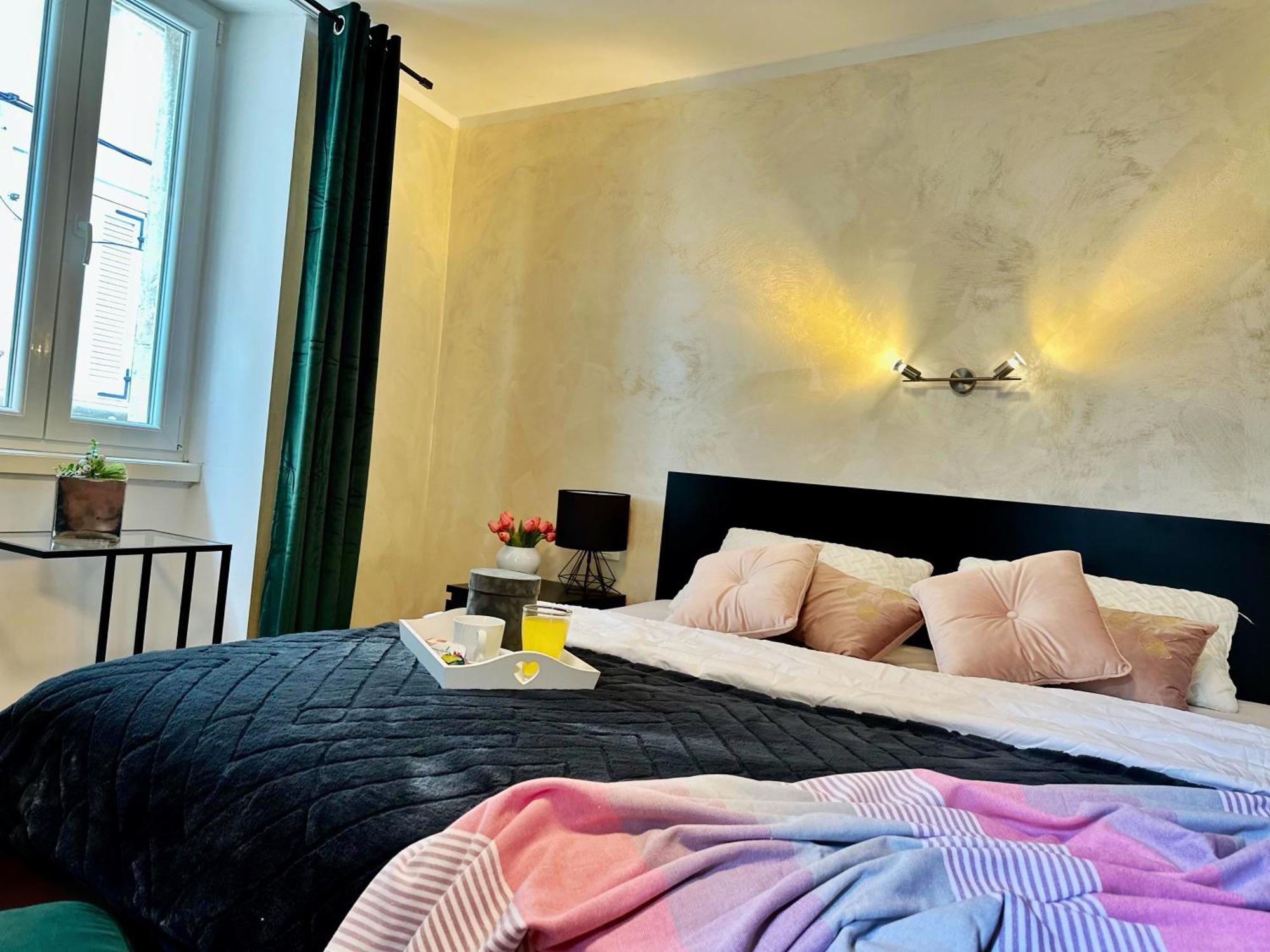 Romeo Apartments Rovigno Buitenkant foto